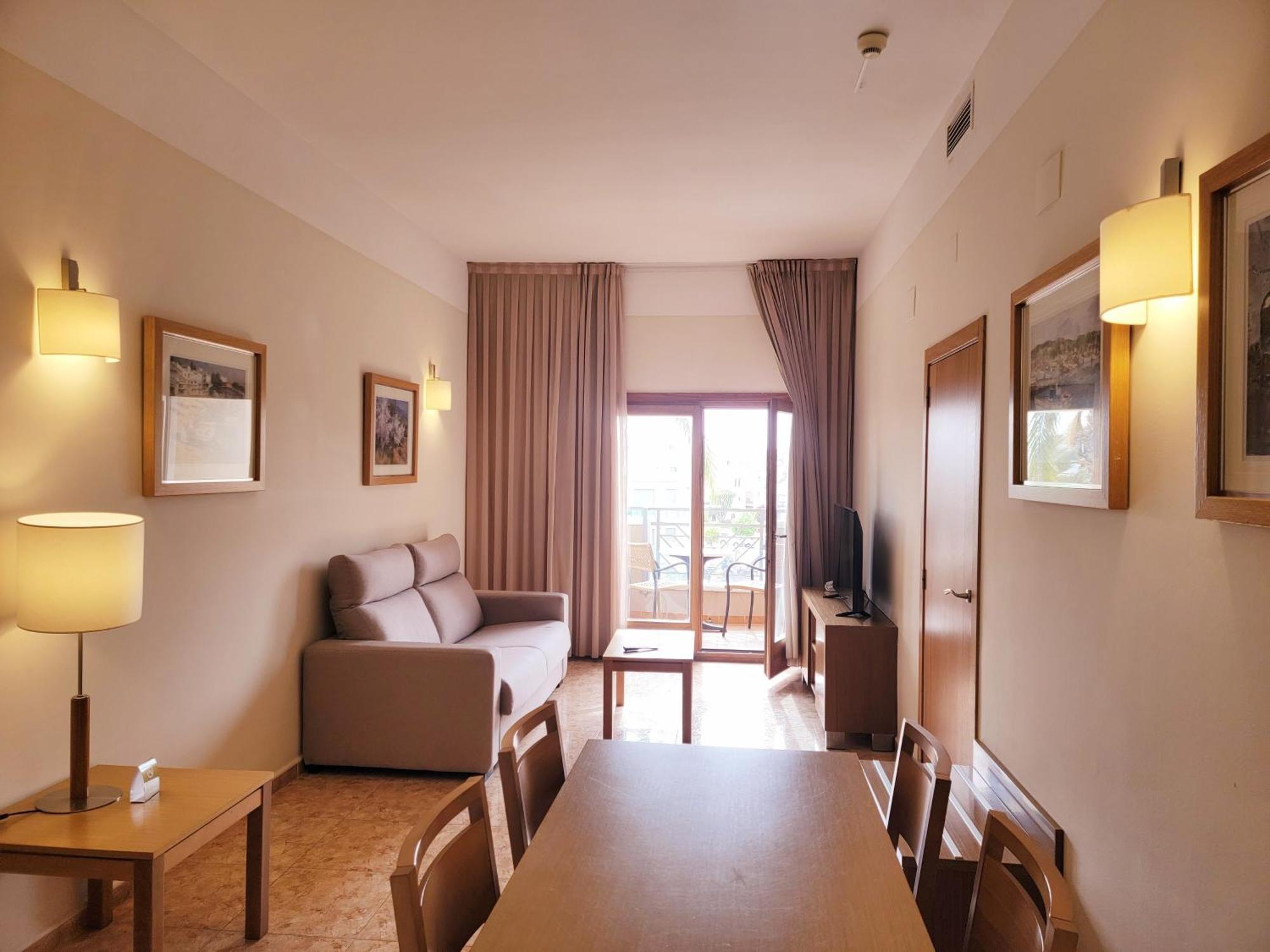 Monarque Costa Narejos Hotel 4*